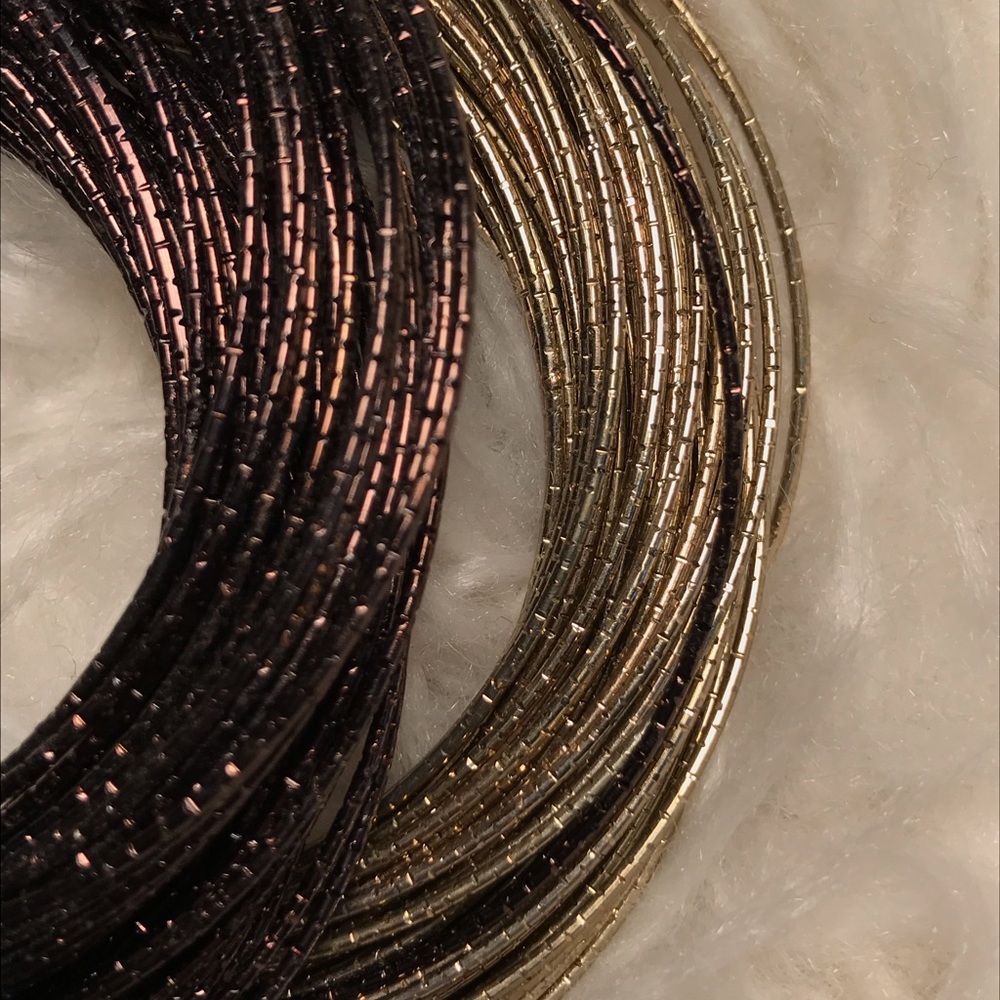 modern blonde + brunette bangle set👯‍♀️